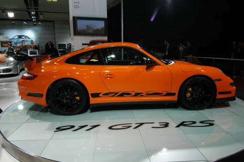 Orange_Porsche_911_GT3_RS_Type_997_(side)