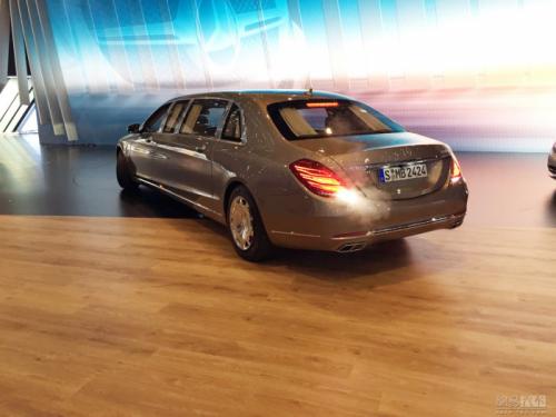 Mercedes Maybach S600 