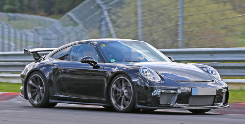 Обновленный Porsche 911 GT3 – симфония скорости на треке