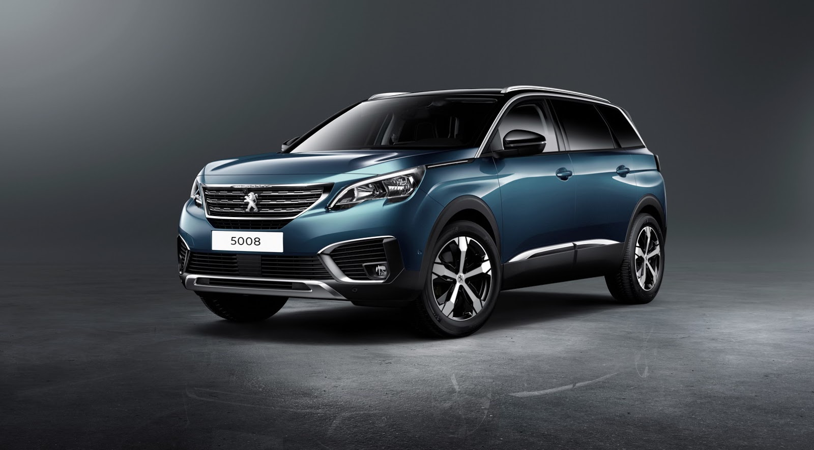 Peugeot представил новый семиместный SUV